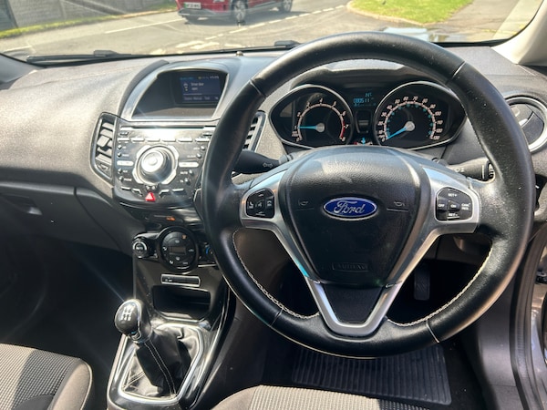Used Ford Fiesta 2015 for sale - 74879471: Photo 14