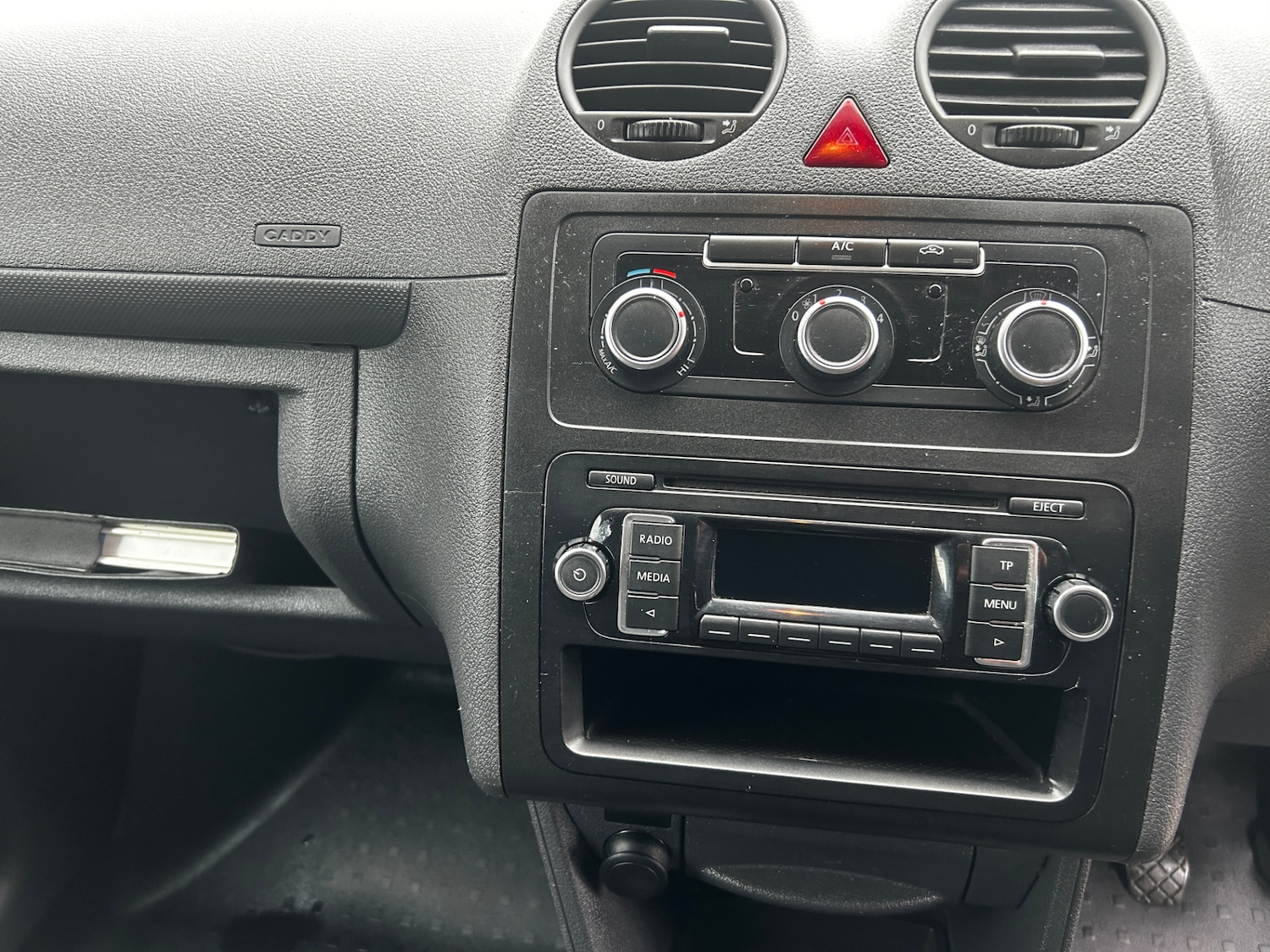 Used Volkswagen Caddy 2015 for sale - 77603474: Photo 17