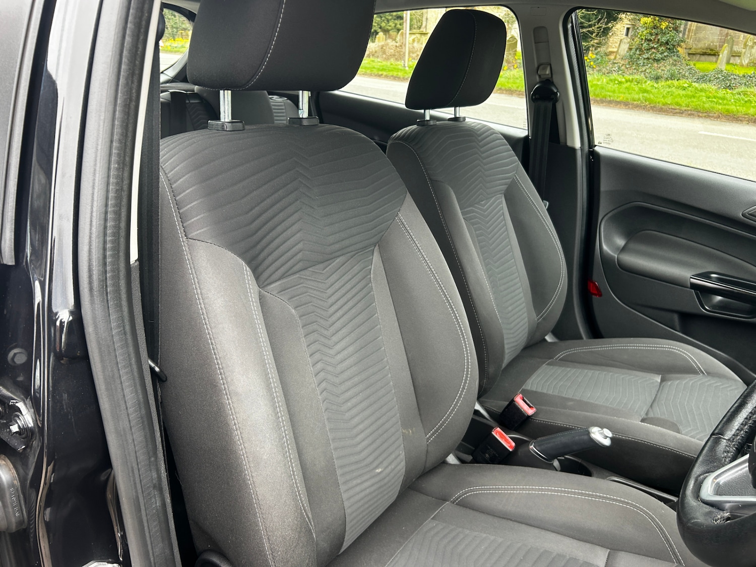 Used Ford Fiesta 2015 for sale - 77915315: Photo 11