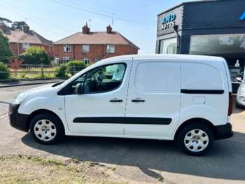 Used Peugeot Partner 2018 for sale - 74994578: Photo