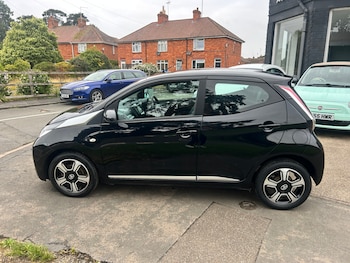 Used Toyota AYGO 2015 for sale - 75342084: Photo