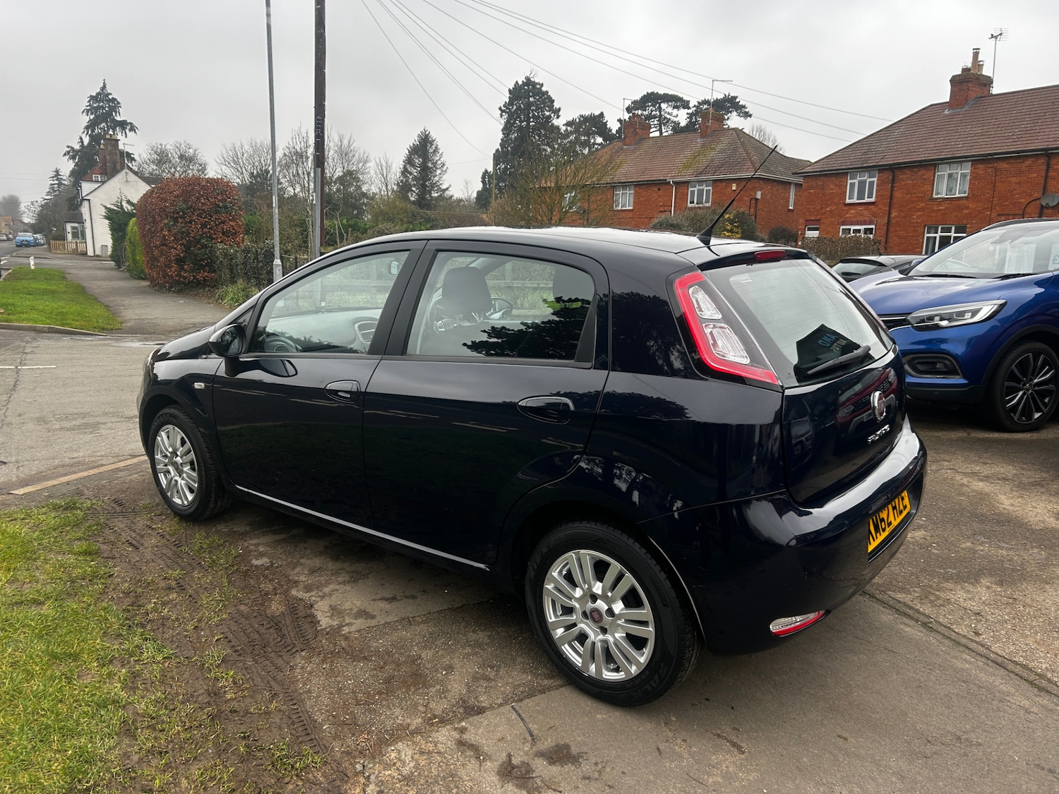 Used Fiat Punto 2012 for sale - 77404534: Photo 3