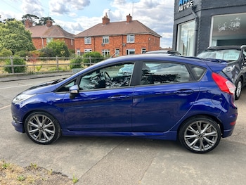 Used Ford Fiesta 2017 for sale - 75146169: Photo
