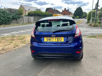 Used Ford Fiesta 2017 for sale - 75146169: Photo