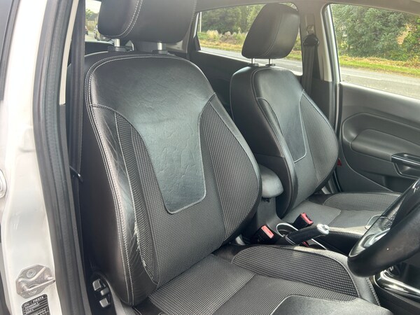 Used Ford Fiesta 2014 for sale - 75238965: Photo 12
