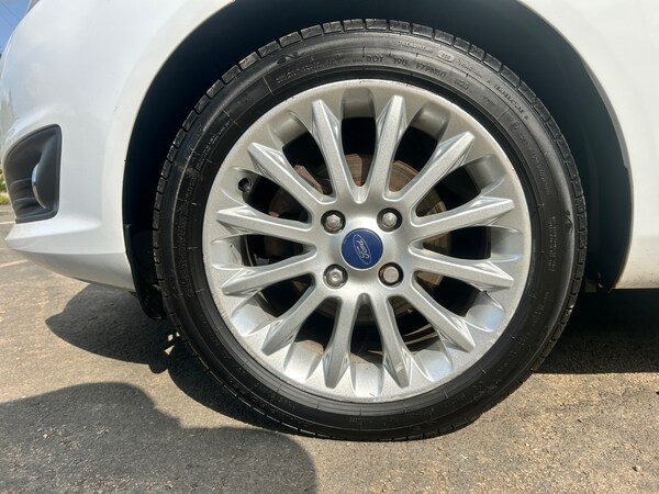 Used Ford Fiesta 2014 for sale - 75238965: Photo 26