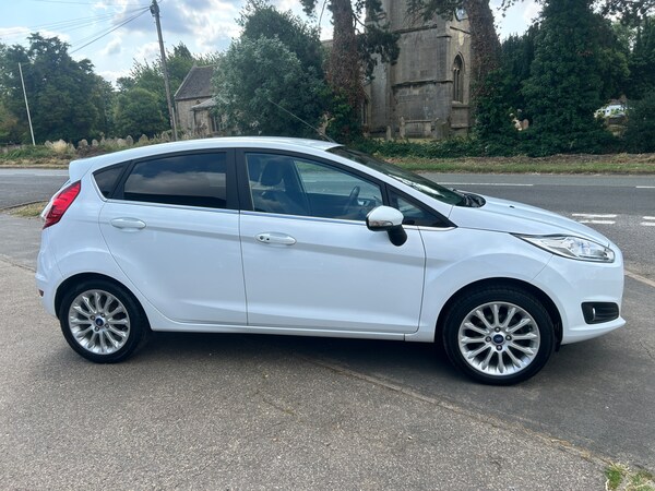 Used Ford Fiesta 2014 for sale - 75238965: Photo 7