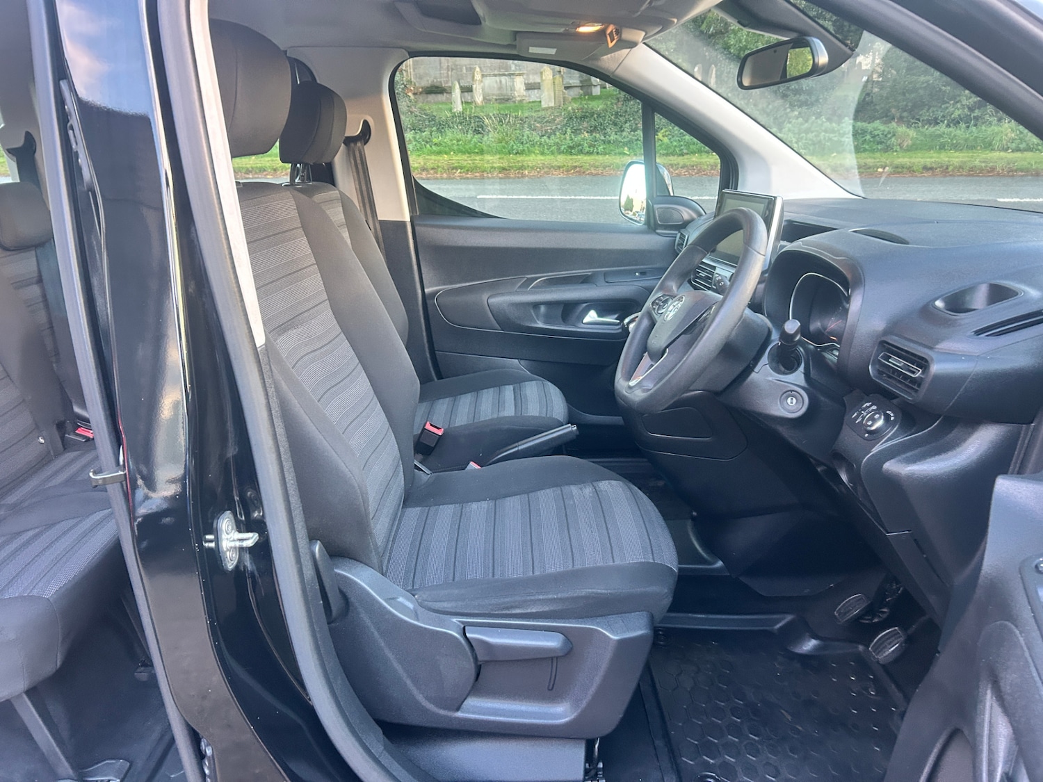 Used Vauxhall Combo Life 2020 for sale - 76392439: Photo 11