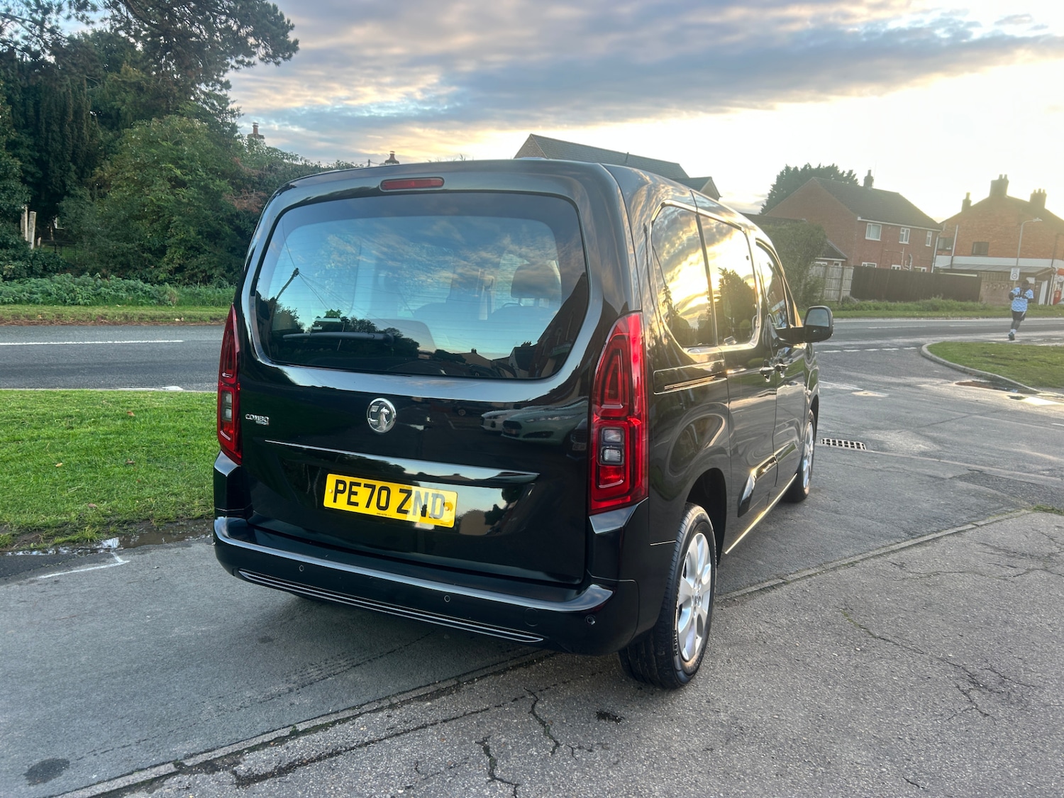 Used Vauxhall Combo Life 2020 for sale - 76392439: Photo 5