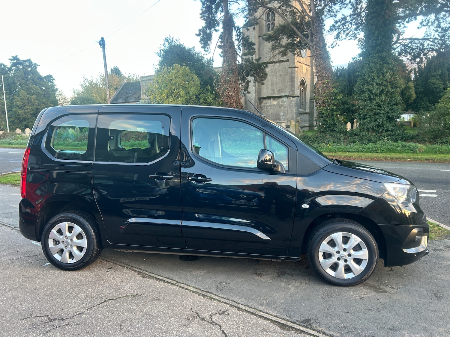 Used Vauxhall Combo Life 2020 for sale - 76392439: Photo 6