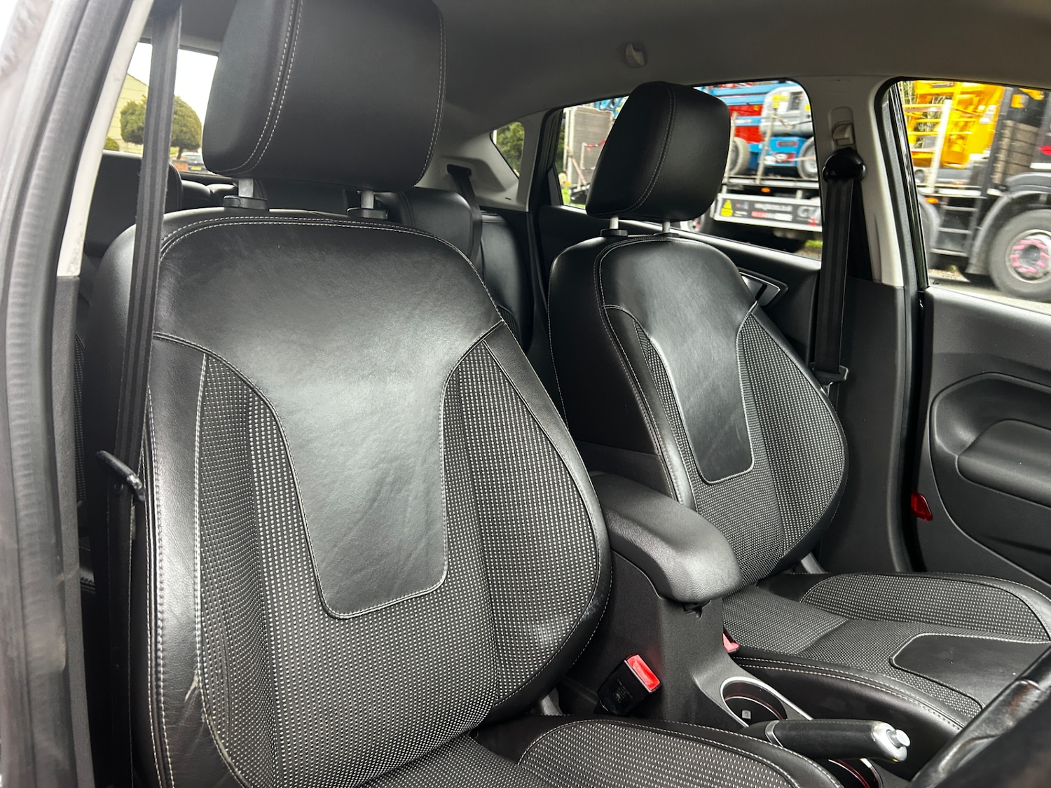 Used Ford Fiesta 2016 for sale - 78180440: Photo 11