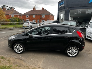 Used Ford Fiesta 2016 for sale - 78180440: Photo