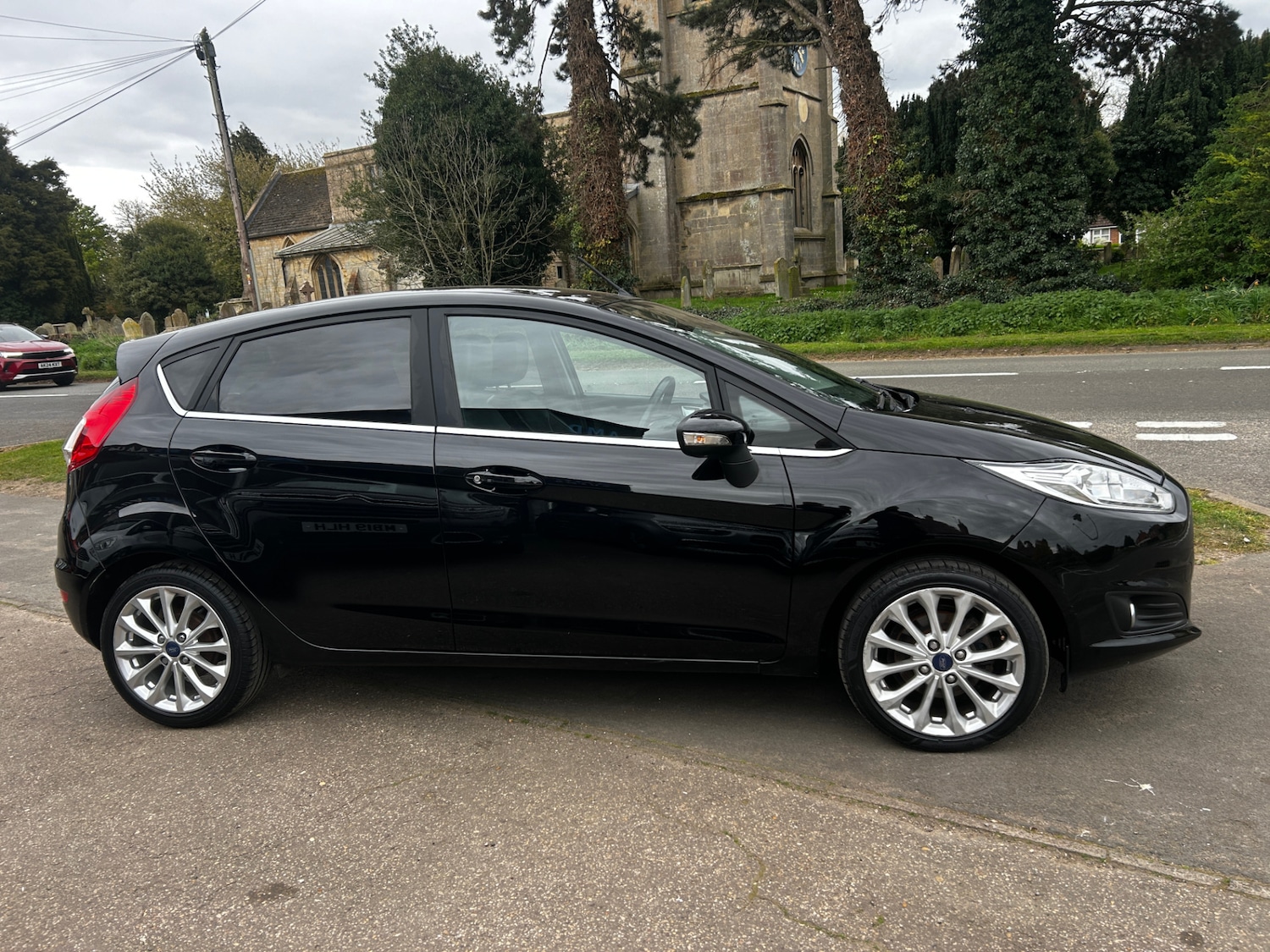 Used Ford Fiesta 2016 for sale - 78180440: Photo 6