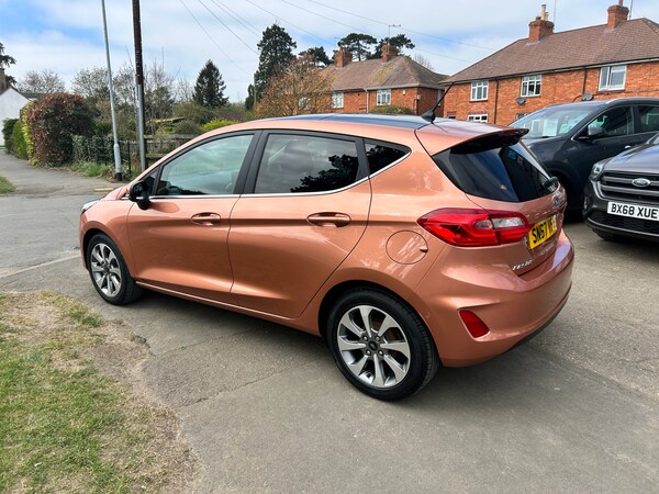 Used Ford Fiesta 2017 for sale - 74329032: Photo 3
