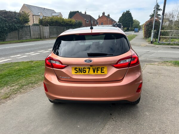 Used Ford Fiesta 2017 for sale - 74329032: Photo 4