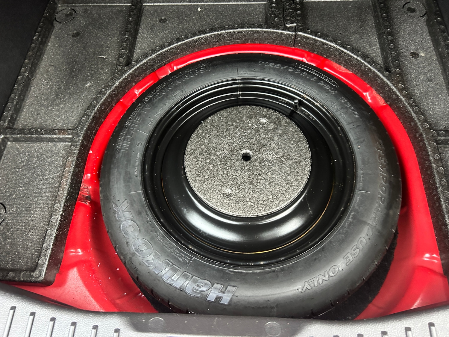 Used Ford Focus 2012 for sale - 76404508: Photo 21