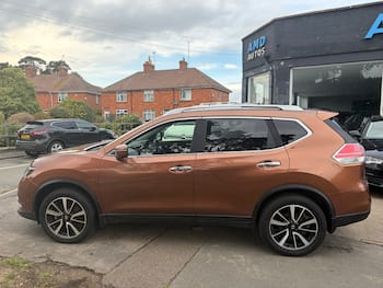 Used Nissan X-Trail 2017 for sale - 79673980: Photo