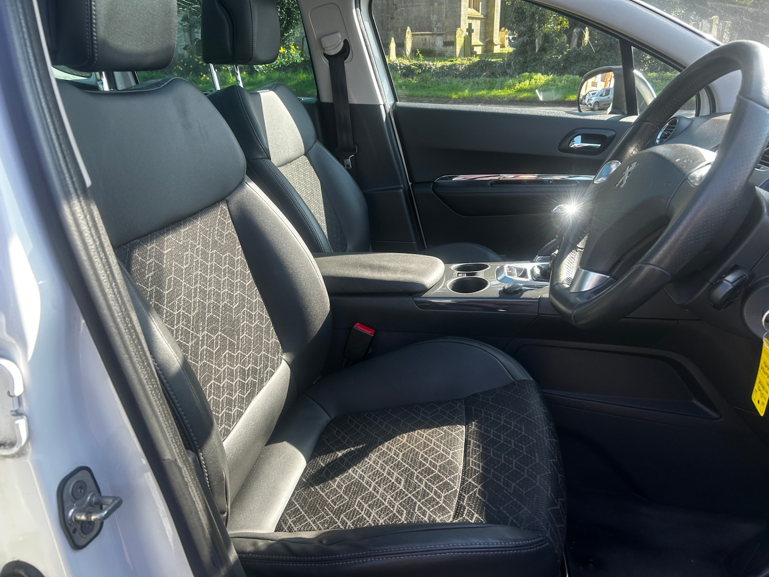 Used Peugeot 3008 2014 for sale - 77763050: Photo 10