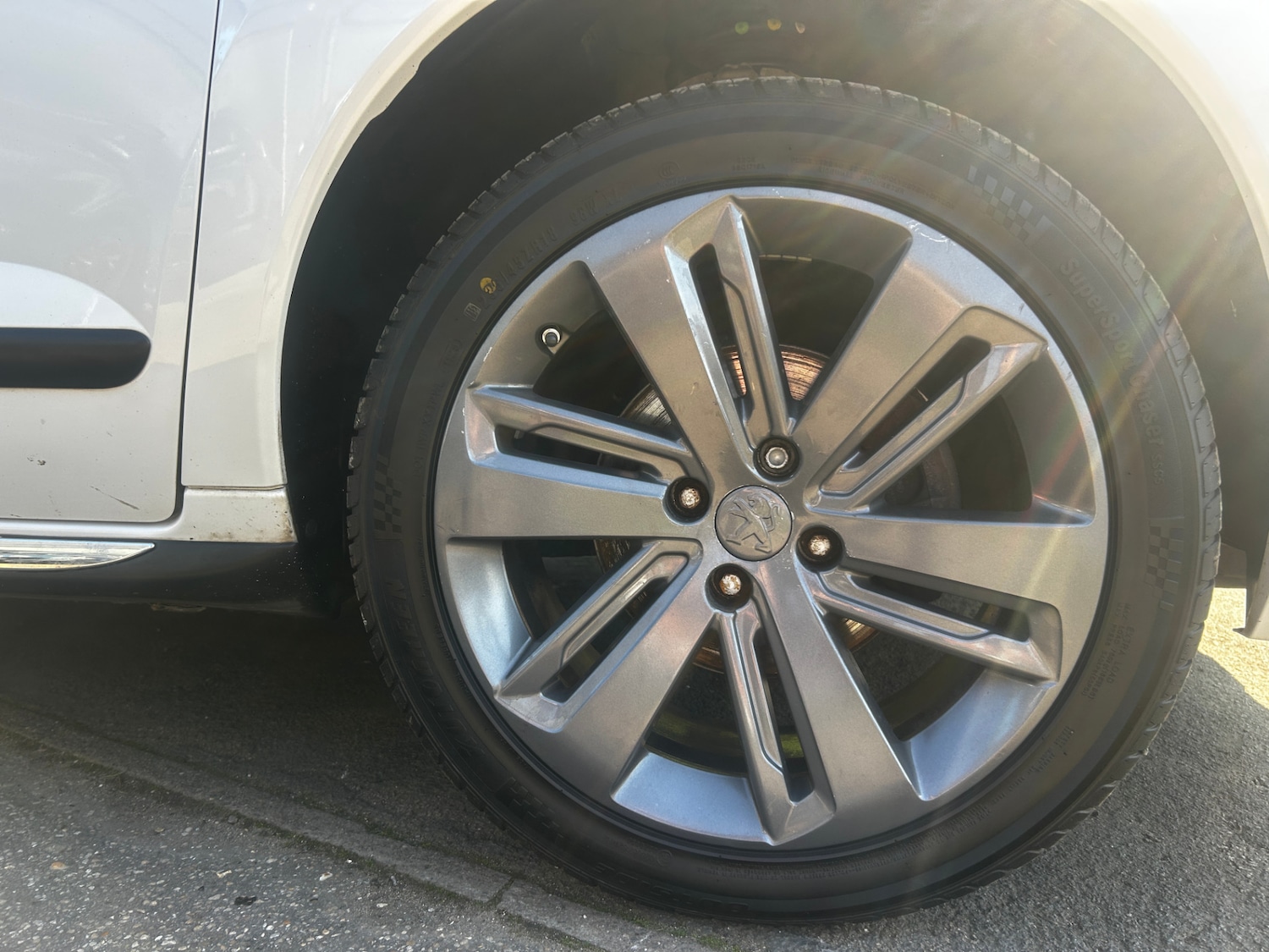 Used Peugeot 3008 2014 for sale - 77763050: Photo 25