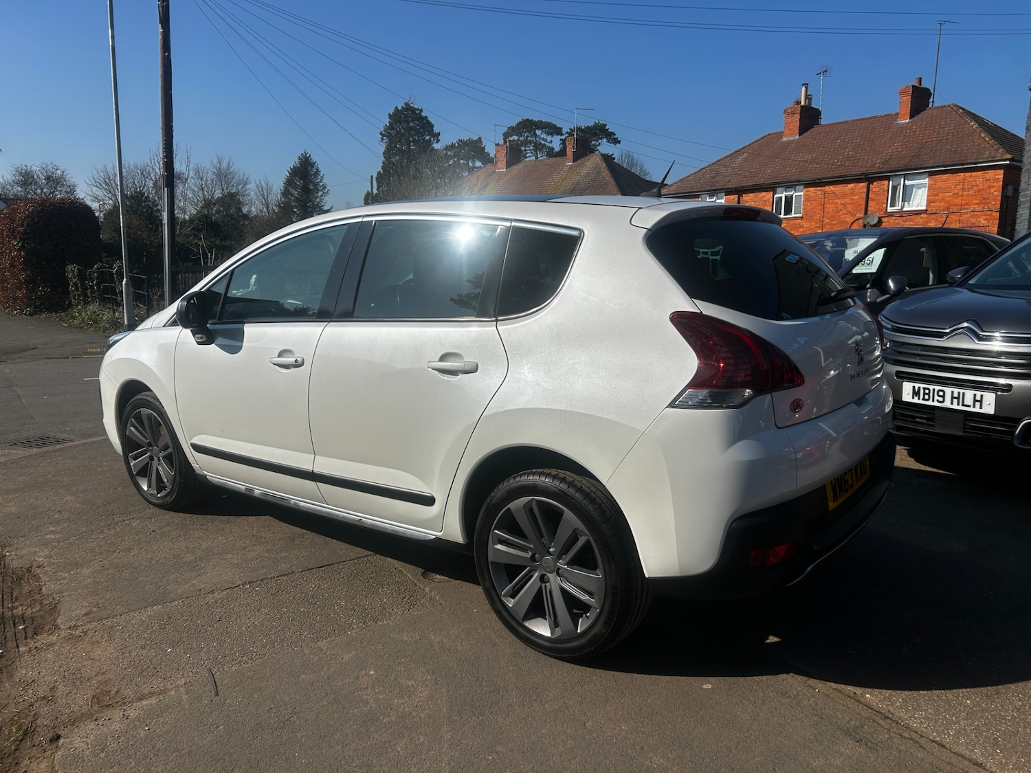 Used Peugeot 3008 2014 for sale - 77763050: Photo 3