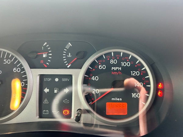 Used Renault Clio 2005 for sale - 73827632: Photo 16
