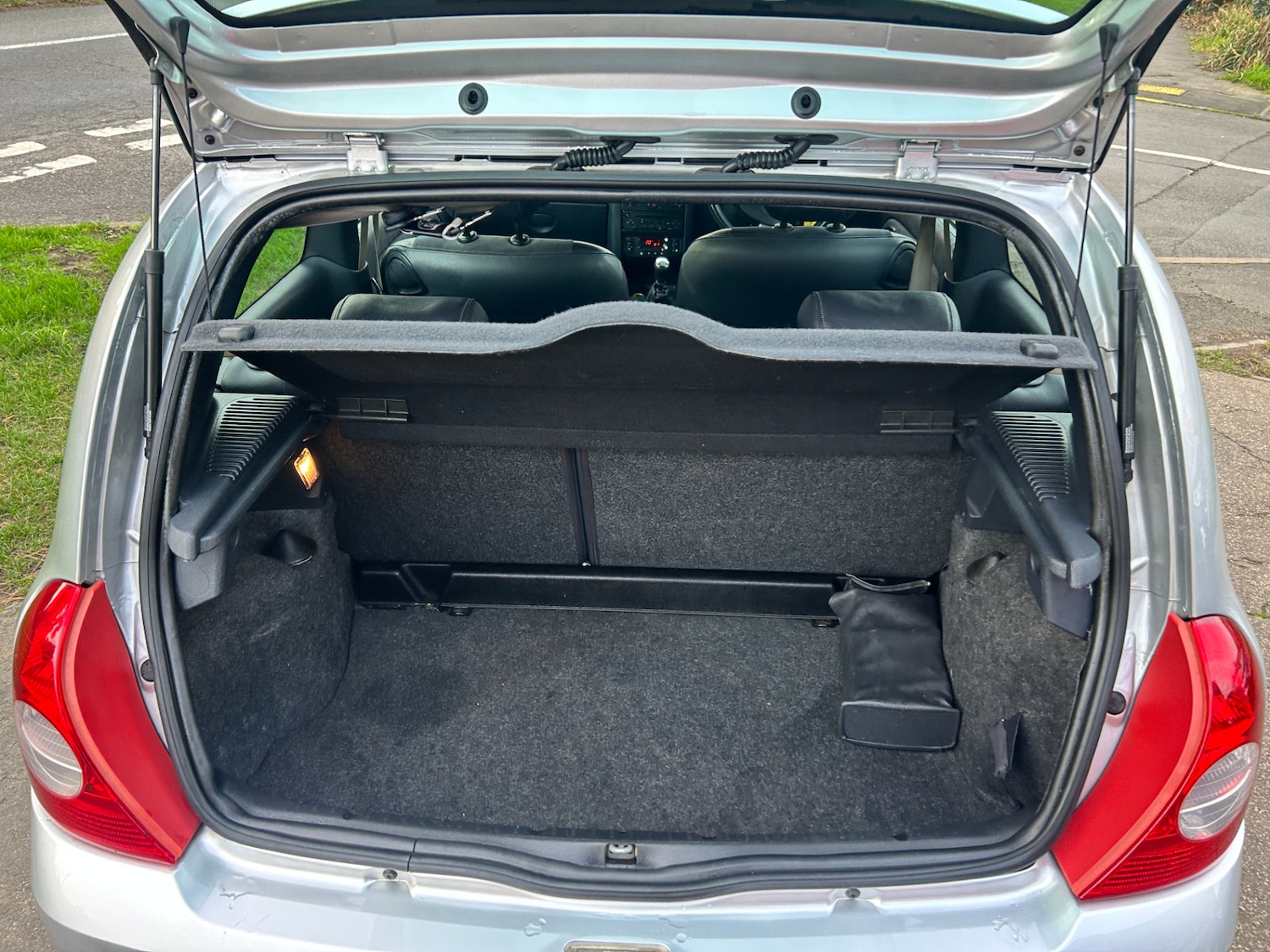 Vehicle 19