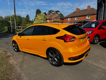 Used Ford Focus 2015 for sale - 78520713: Photo