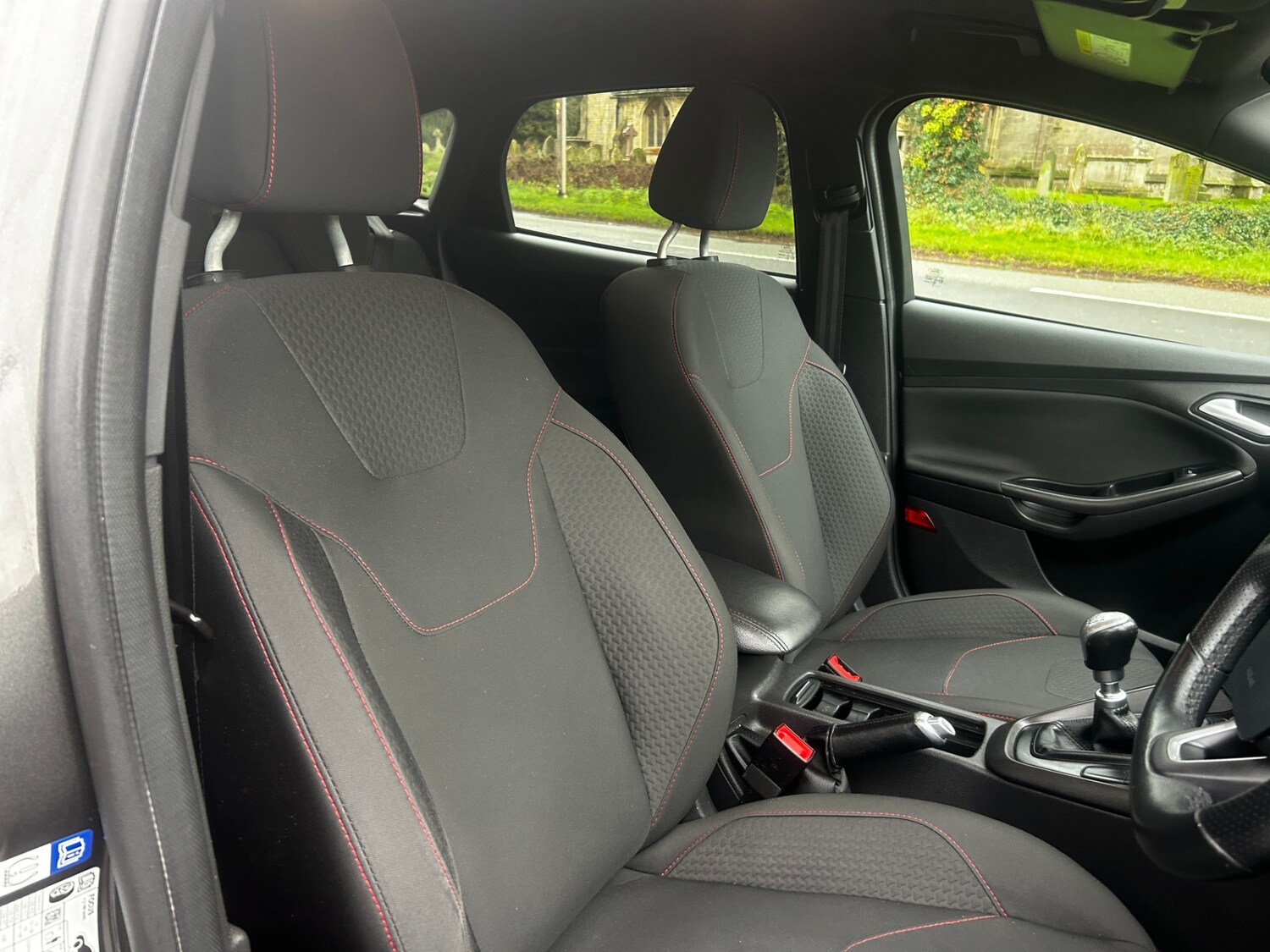 Used Ford Focus 2018 for sale - 76879606: Photo 11