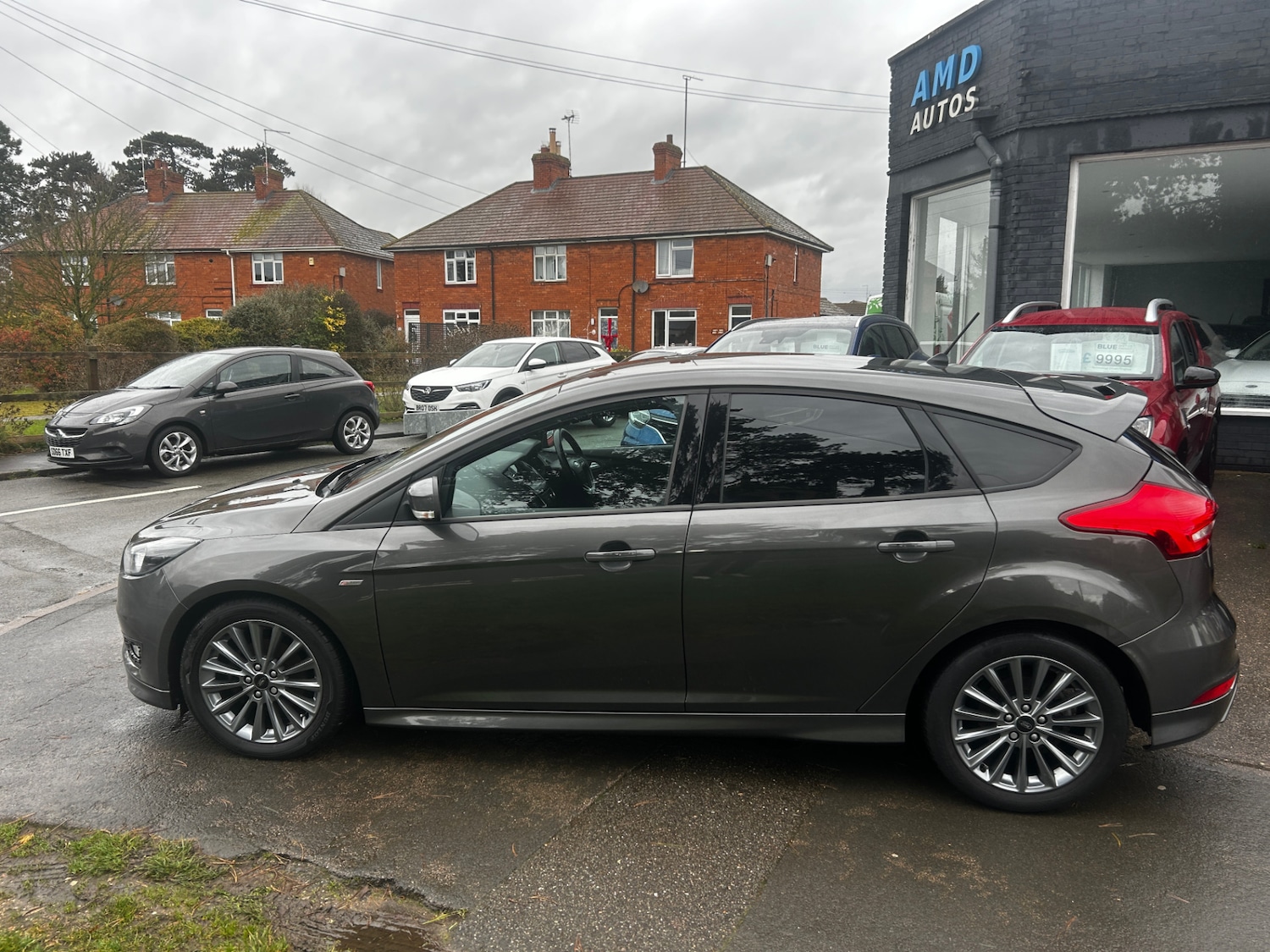 Used Ford Focus 2018 for sale - 76879606: Photo 2