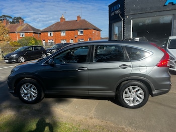 Used Honda CR-V 2016 for sale - 78236109: Photo