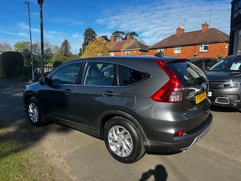 Used Honda CR-V 2016 for sale - 78236109: Photo