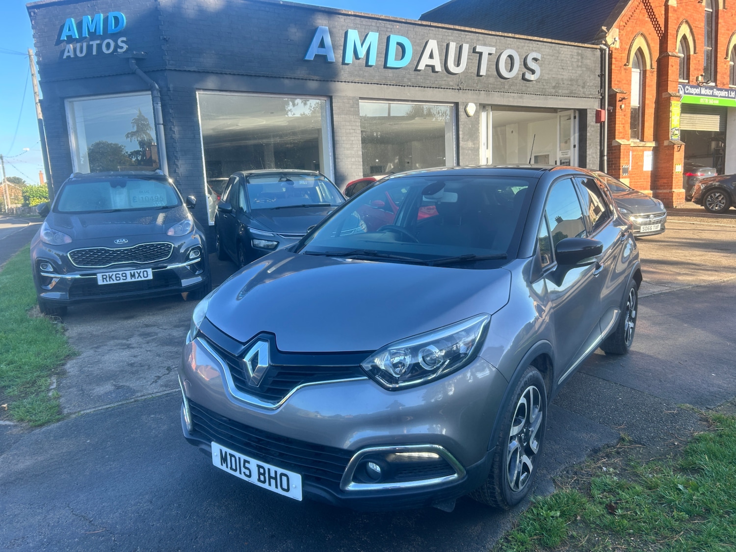 Used Renault Captur 2015 for sale - 76287019: Photo 1