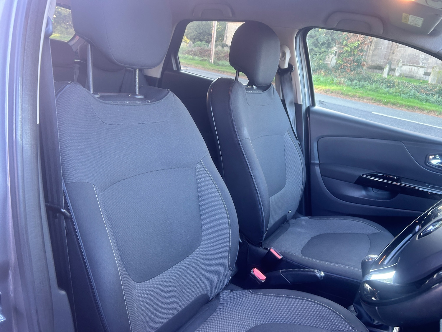 Used Renault Captur 2015 for sale - 76287019: Photo 11