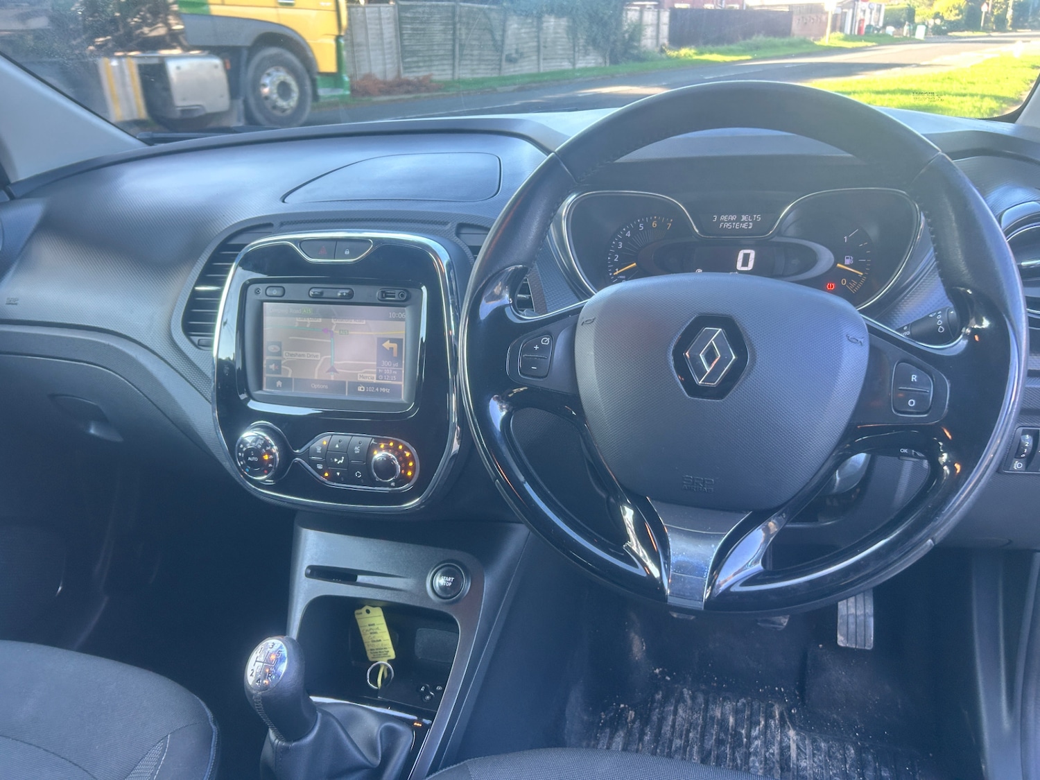 Used Renault Captur 2015 for sale - 76287019: Photo 12