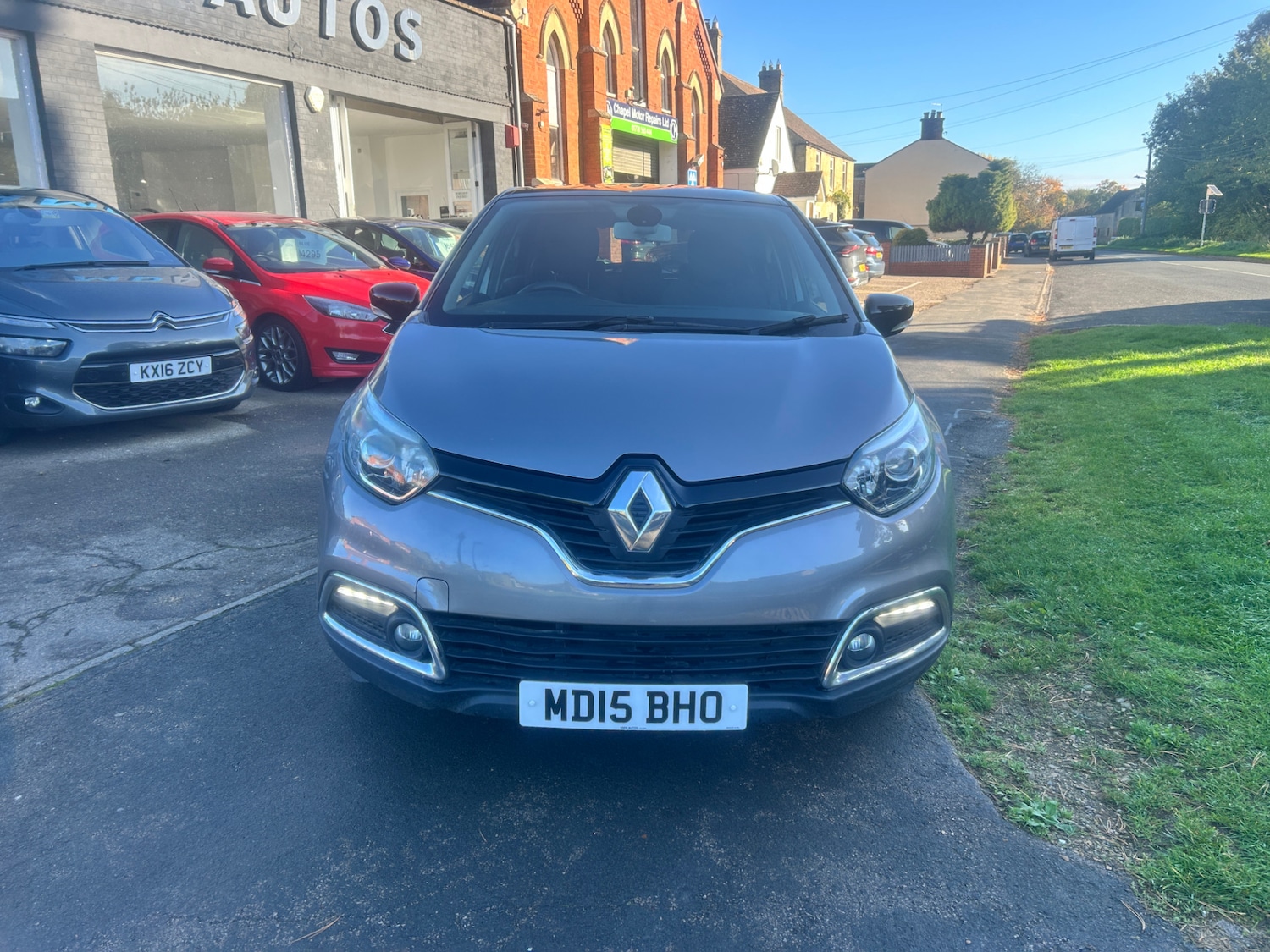 Used Renault Captur 2015 for sale - 76287019: Photo 8