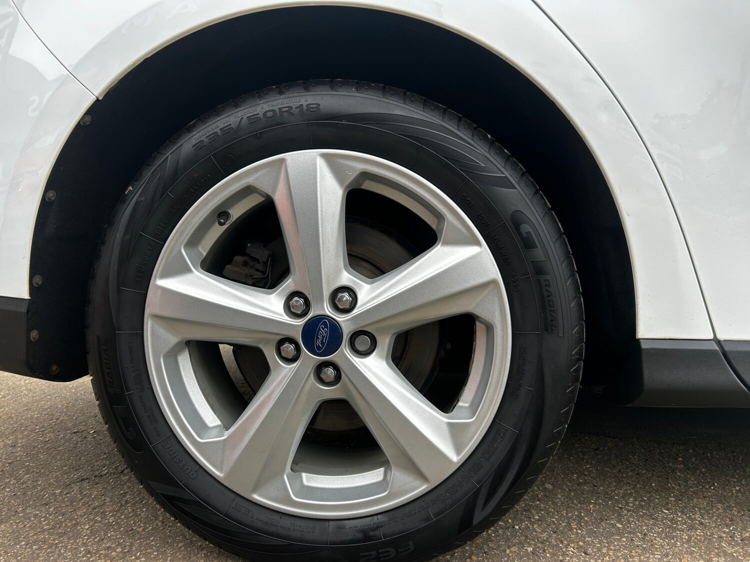 Used Ford S-Max 2017 for sale - 77848409: Photo 26