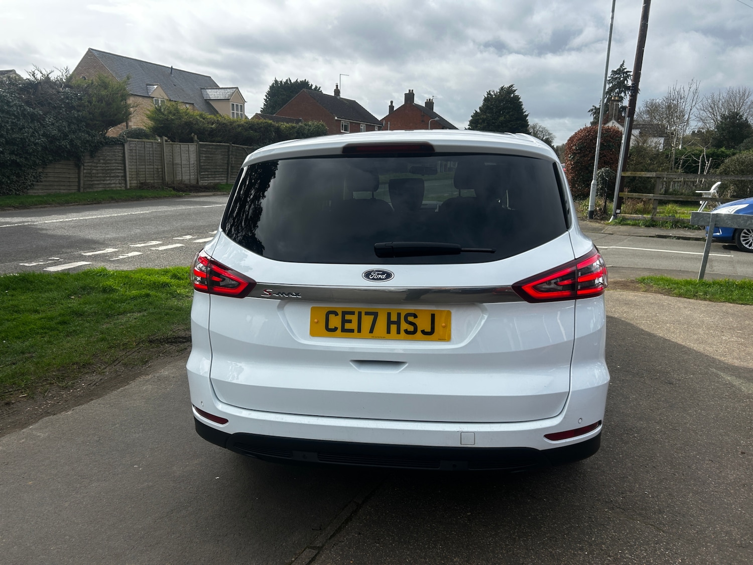 Used Ford S-Max 2017 for sale - 77848409: Photo 4
