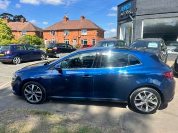 Used Renault Megane 2017 for sale - 74645878: Photo