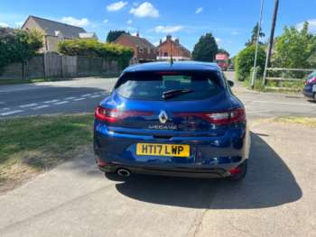Used Renault Megane 2017 for sale - 74645878: Photo