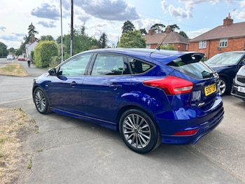 Used Ford Focus 2017 for sale - 75146146: Photo