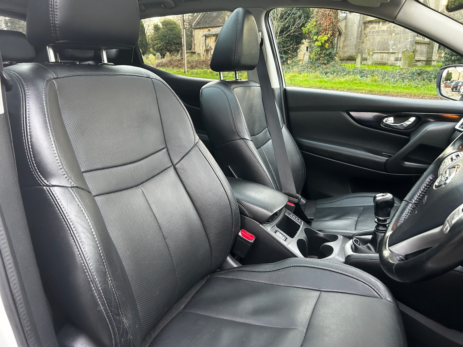 Used Nissan Qashqai 2016 for sale - 76919839: Photo 11