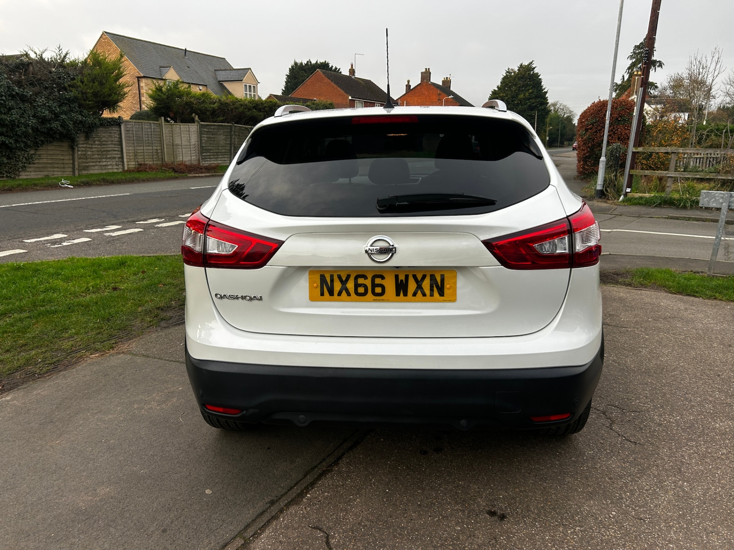 Used Nissan Qashqai 2016 for sale - 76919839: Photo 4