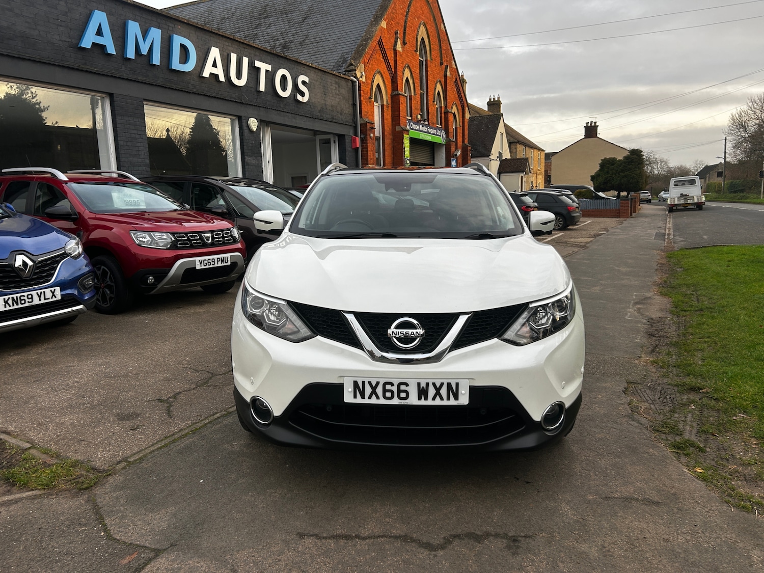 Used Nissan Qashqai 2016 for sale - 76919839: Photo 8