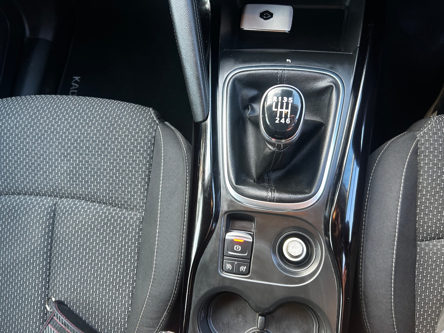 Used Renault Kadjar 2018 for sale - 77352256: Photo 19