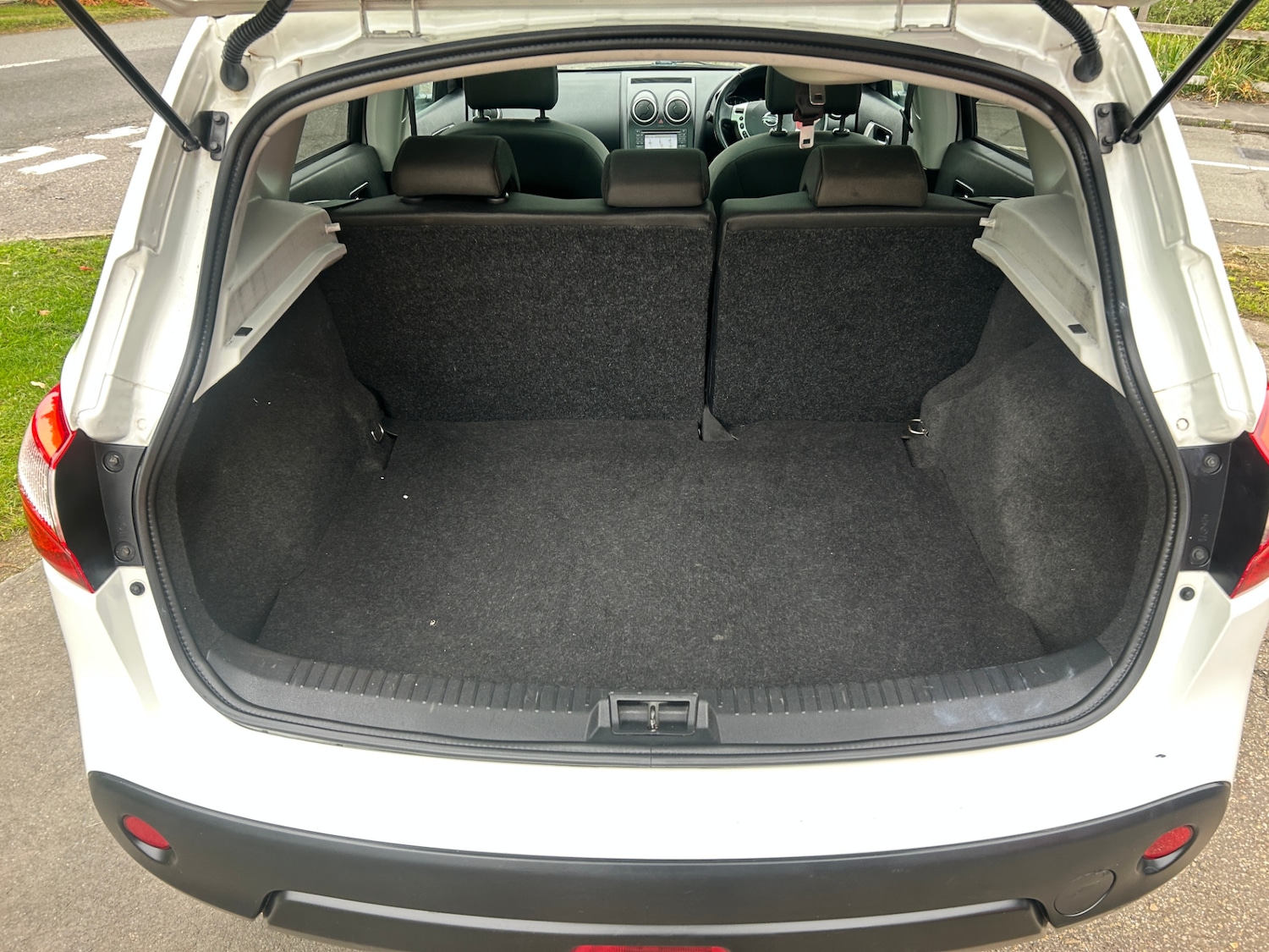 Used Nissan Qashqai 2013 for sale - 76287100: Photo 19