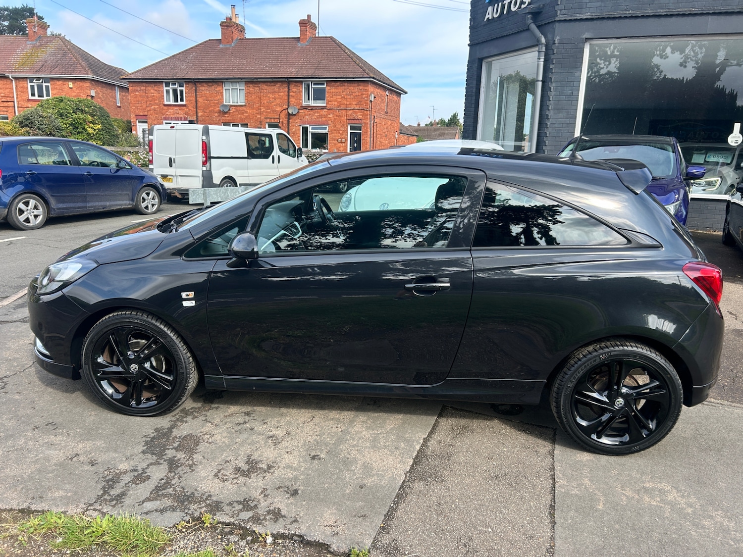 Used Vauxhall Corsa 2016 for sale - 75482301: Photo 3
