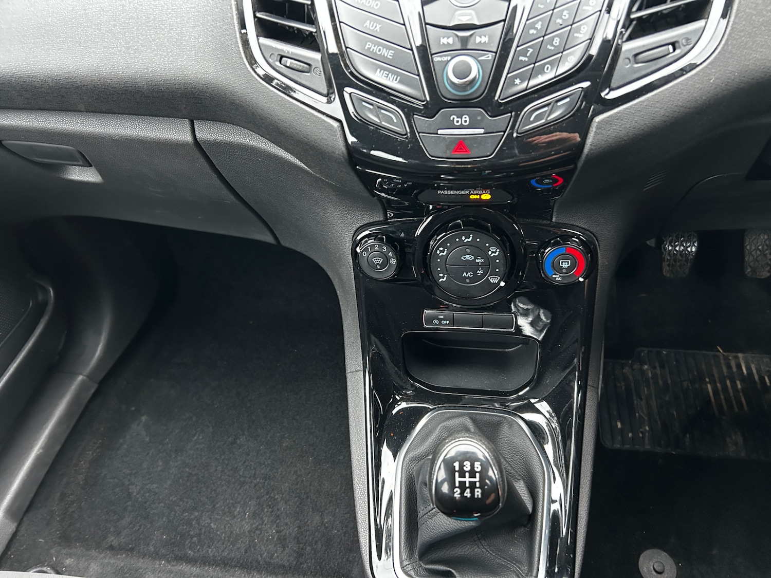 Used Ford Fiesta 2016 for sale - 76817458: Photo 16