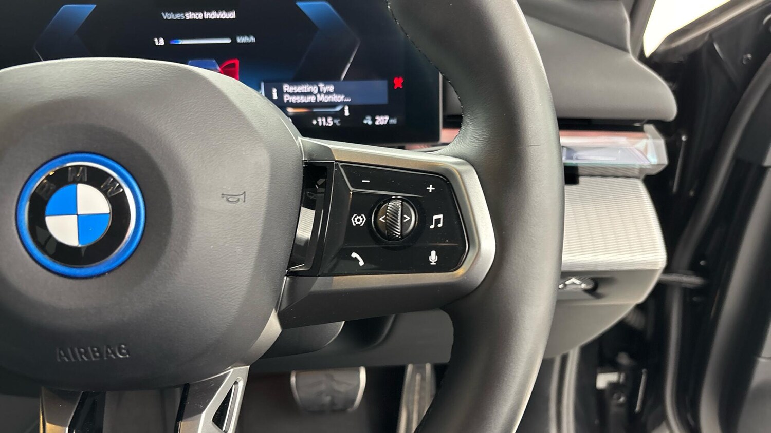 Used BMW i5 2025 for sale - 76760615: Photo 18