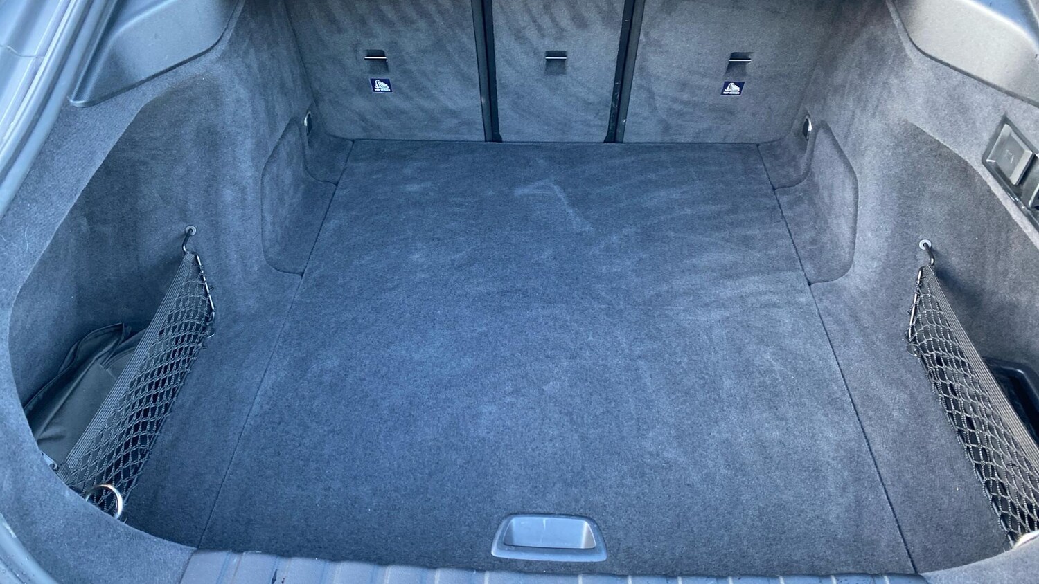 Used BMW i4 2022 for sale - 76760633: Photo 13