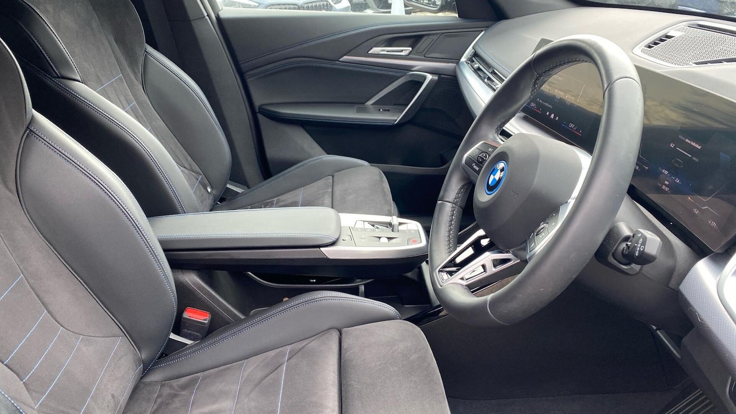 Used BMW iX1 2025 for sale - 76976758: Photo 11